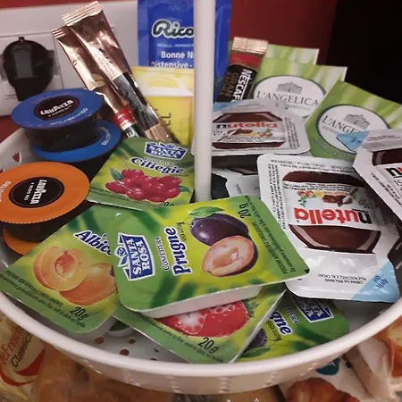 Bed & Breakfast A Spasso Per 3*