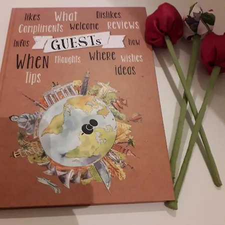 A Spasso Per Alojamento de Acomodação e Pequeno-almoço