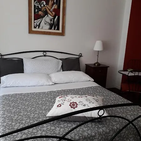 A Spasso Per Bed & Breakfast Turijn